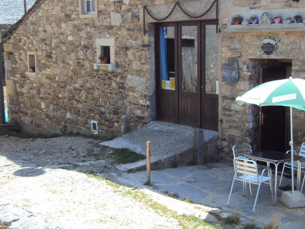 Villa Casa De Lucas Fonfría Esterno foto